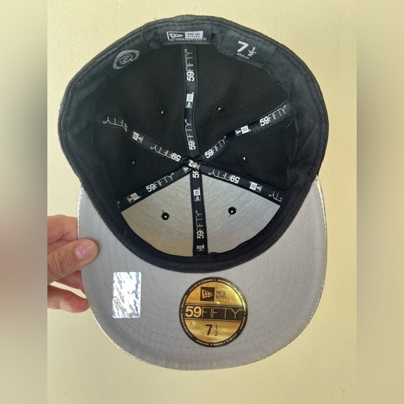 Montreal Canadiens NHL New Era 59Fifty sz 7.5 black silver mirror flat bill - Picture 9 of 9